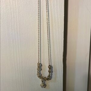 Elegant Gold Necklace